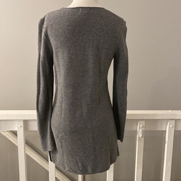 Old Navy Waffle Knit Gray Tunic Lightweight Sweater Size Small - Picture 3 of 7